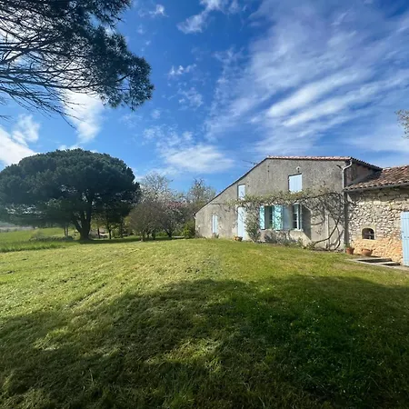Maison Charentaise Familiale *